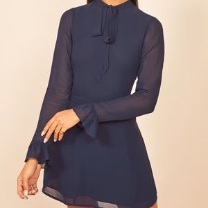 NWT Reformation Fox Dress in Navy size 10 ~size 6